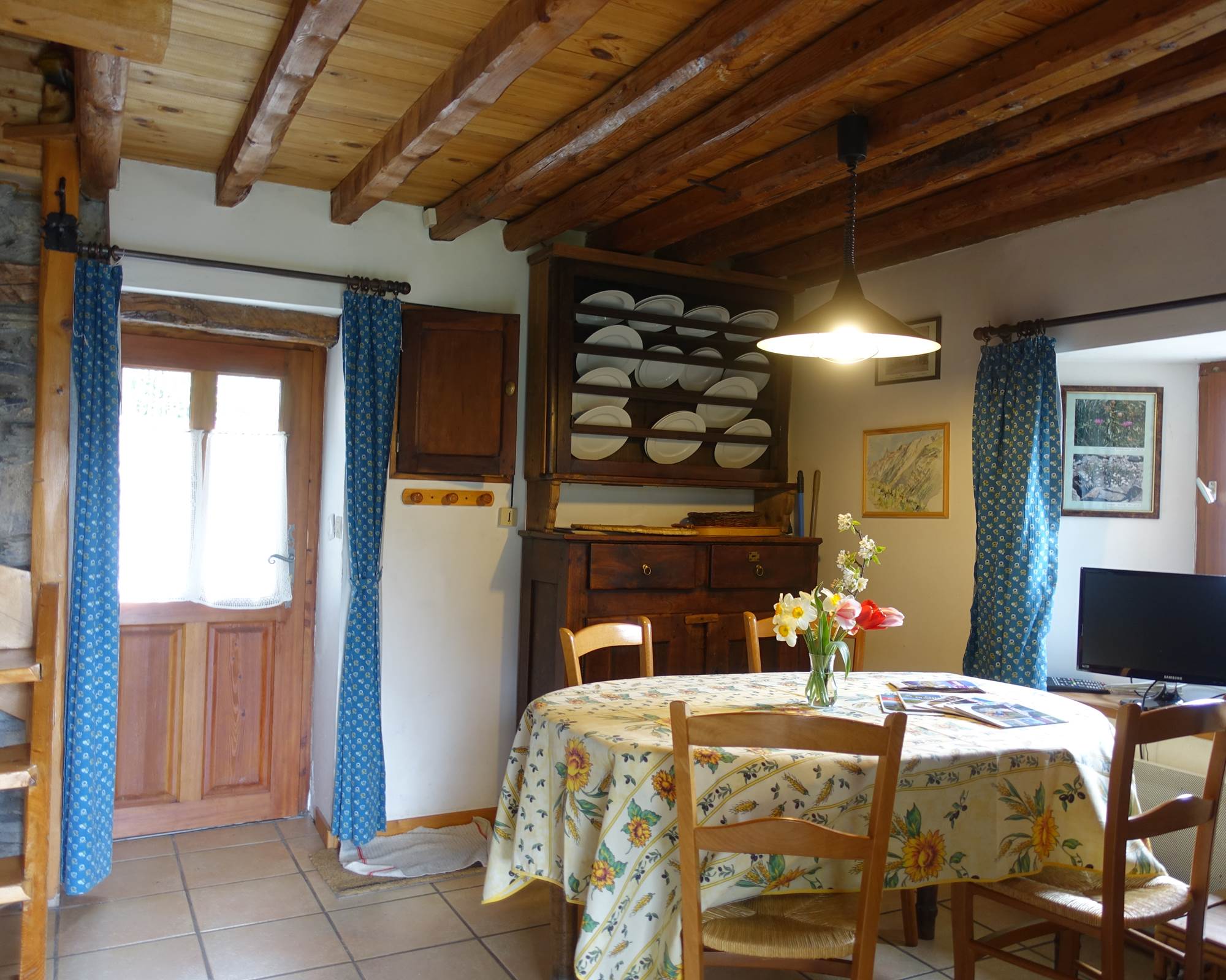 Coin salle à manger.