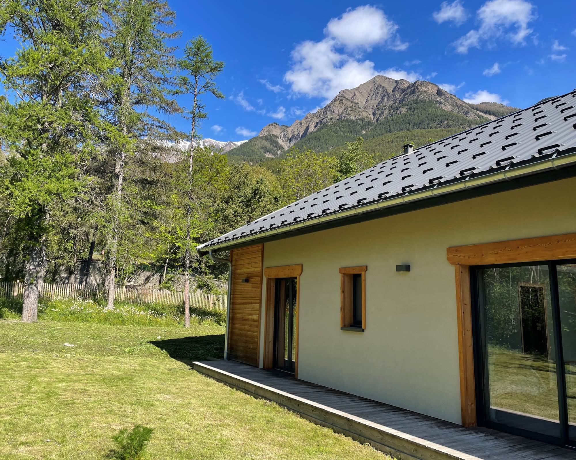 tempImageIDgt8W-photo-gallery