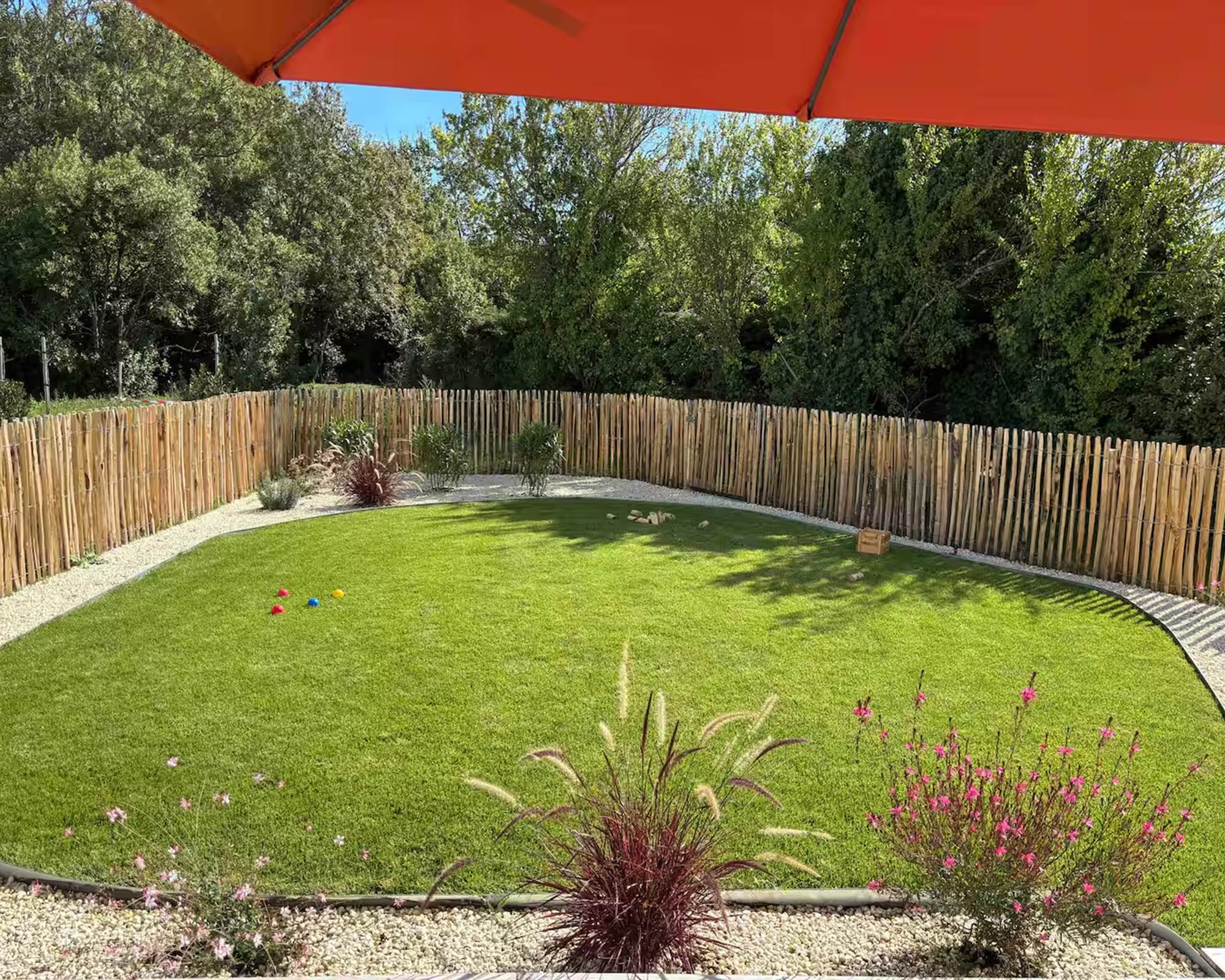 Villa Dolusienne - jardin, passage à vélo