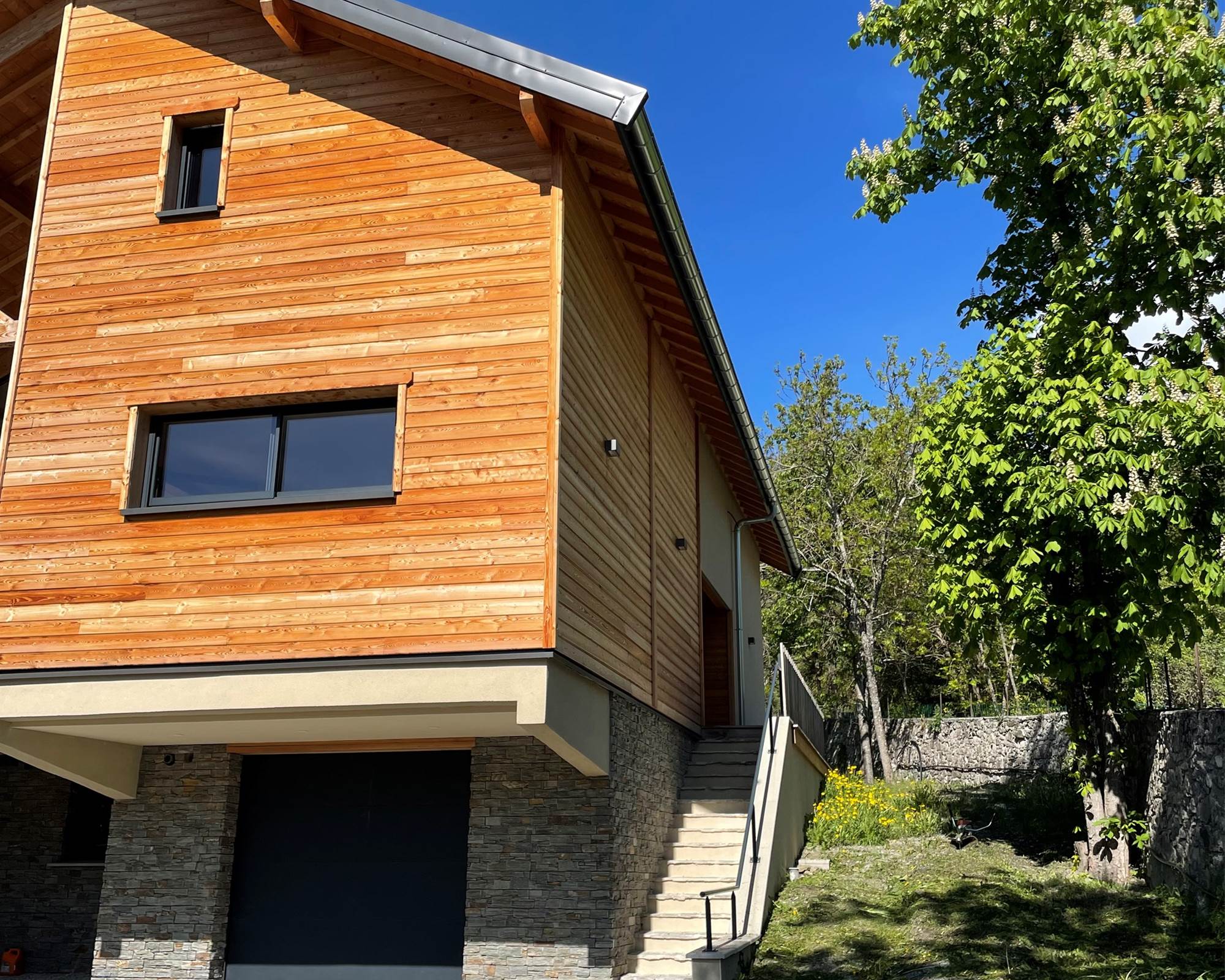 tempImagei7RbUC-photo-gallery