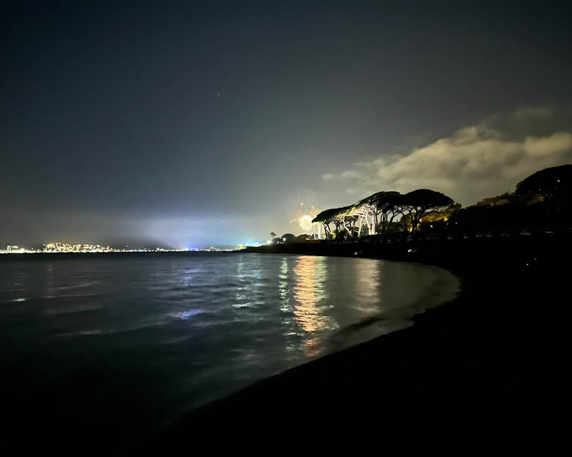 Sainte Maxime beach at night 14 July-photo-gallery