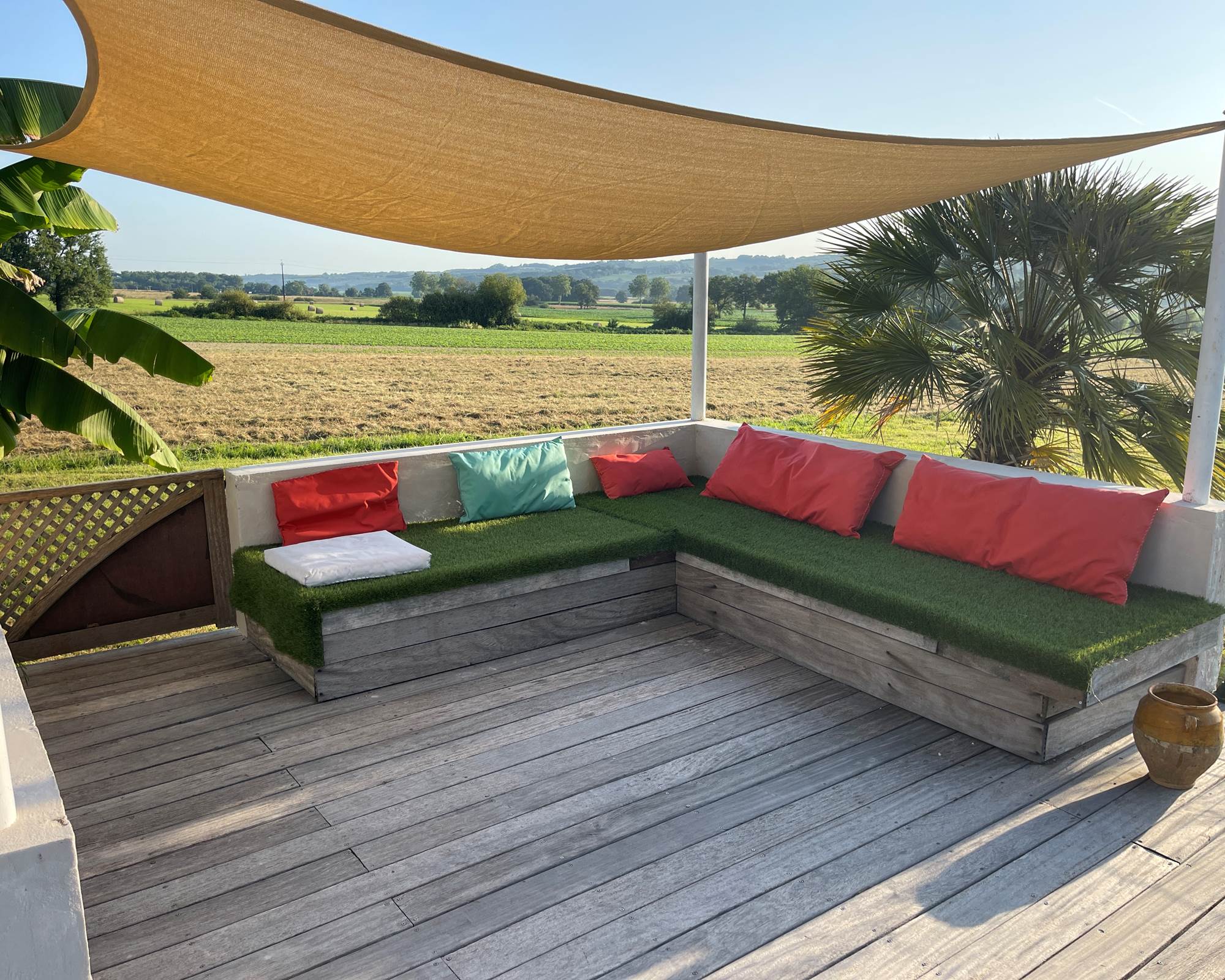 MOUNDEOU-location-gîte-Piscine-privée-Location-de-vacances-à-Madiran-St-Lanne-Piscine-5-photo-gallery