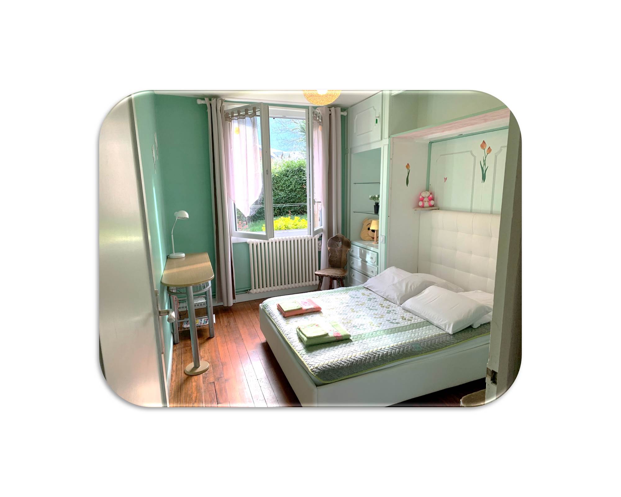 Chambre verte fond blanc