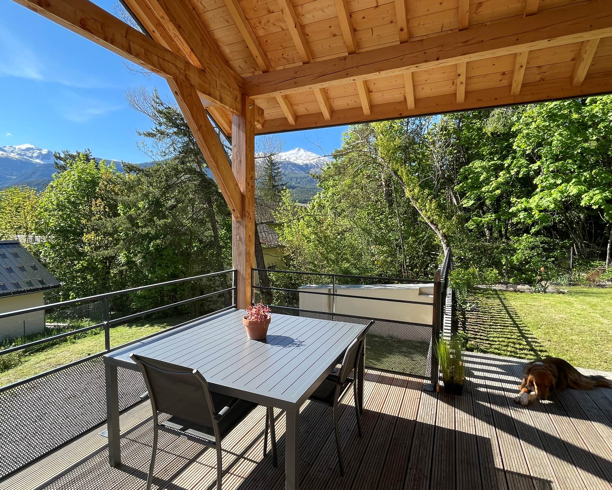 tempImageKftUAU-photo-gallery