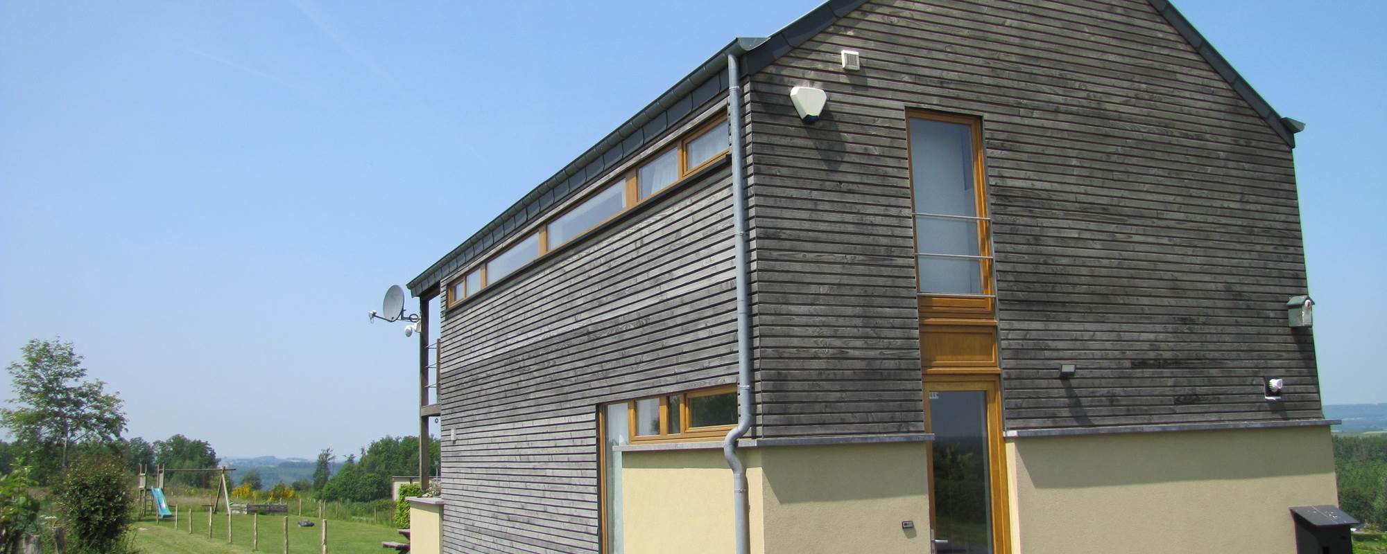 Maison façade côté gauche