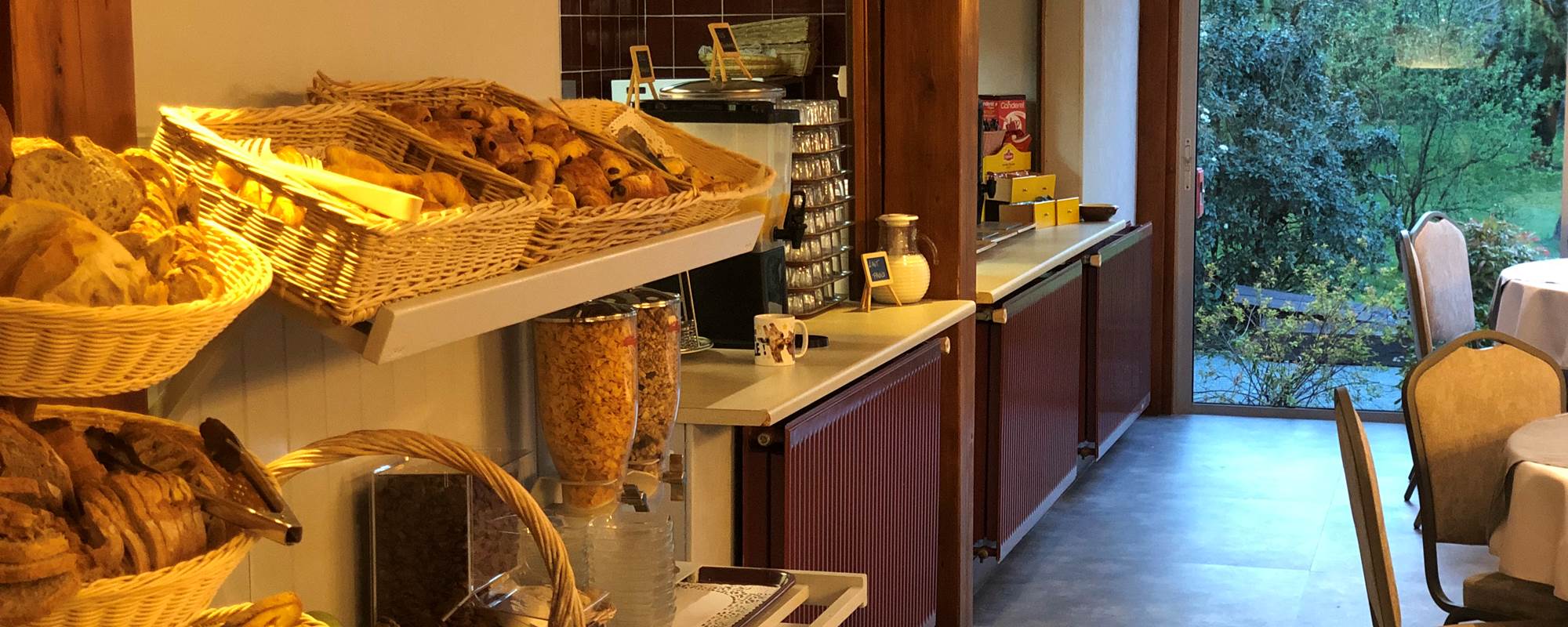 petit dejeuner buffet