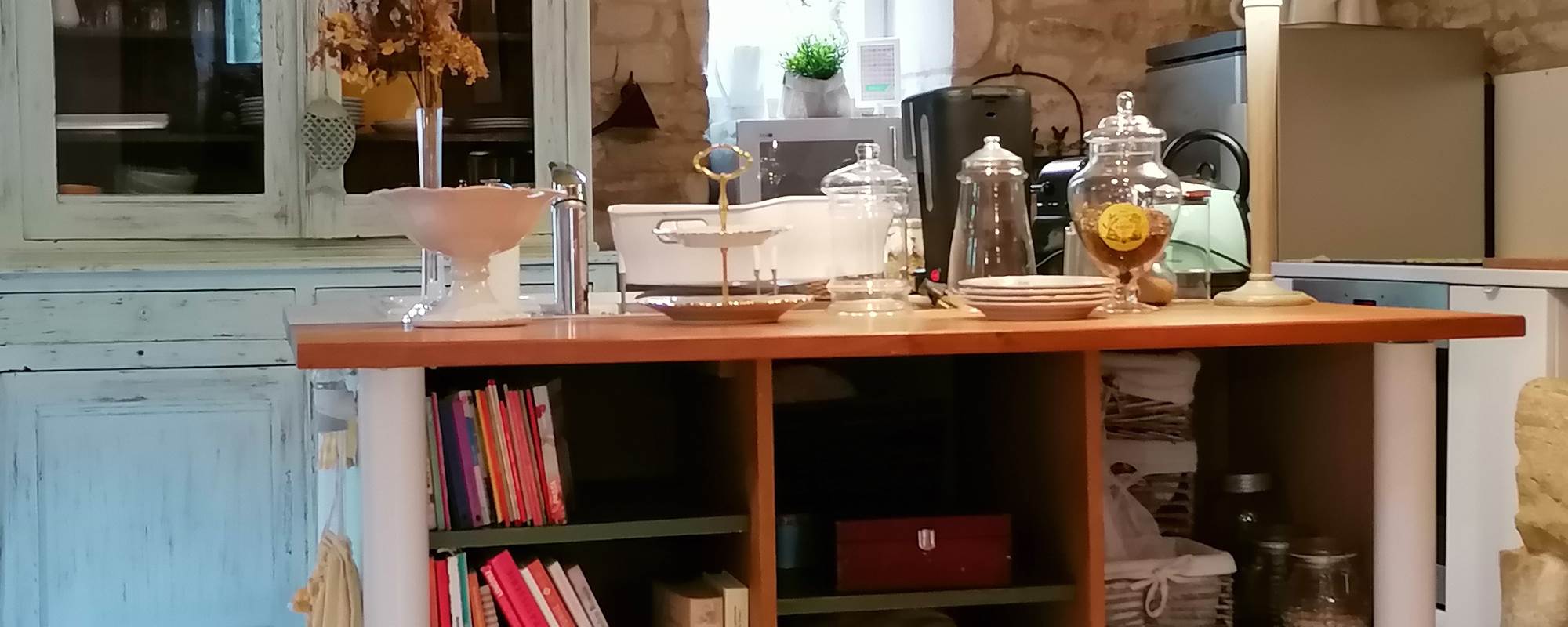 Espace cuisine clients à La Malposte à Reviers