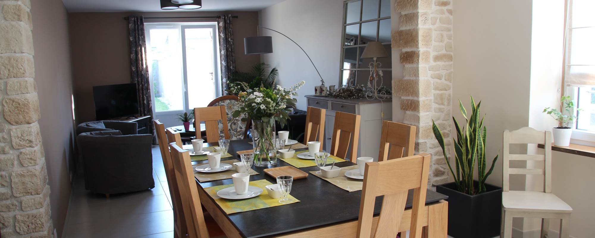 petit déjeuner et pâtisseries maison