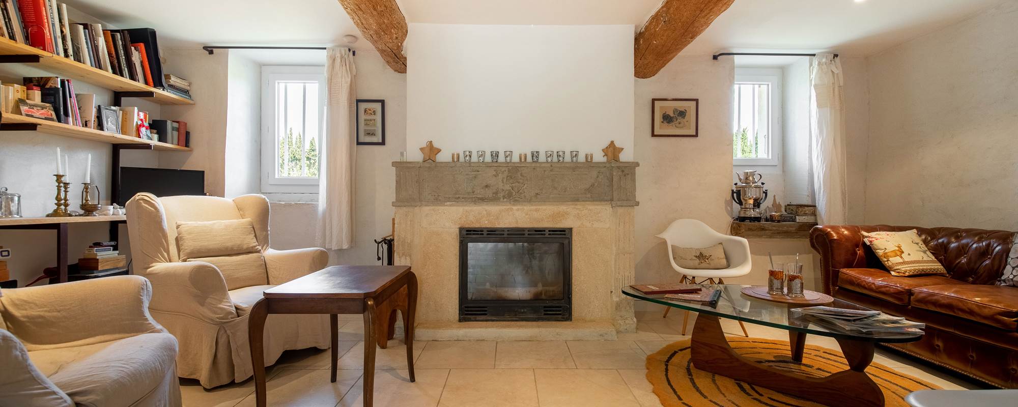 Mas-de-Martinet-salon