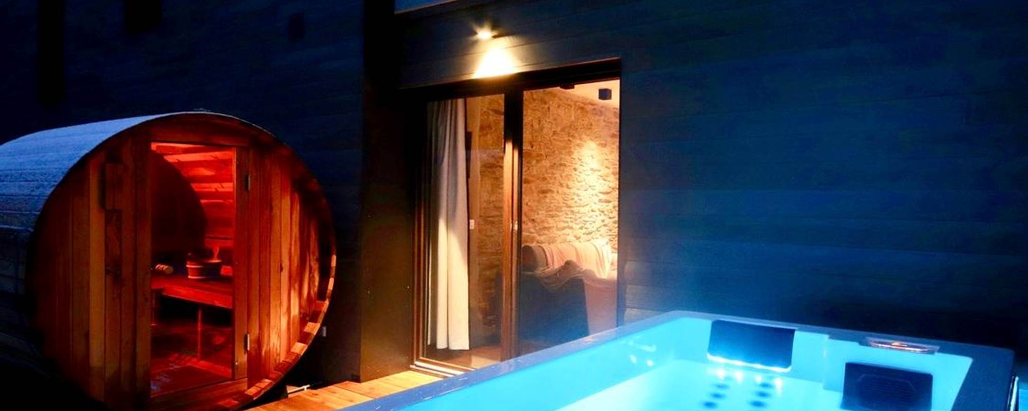 2cosy1 jacuzzi sauna