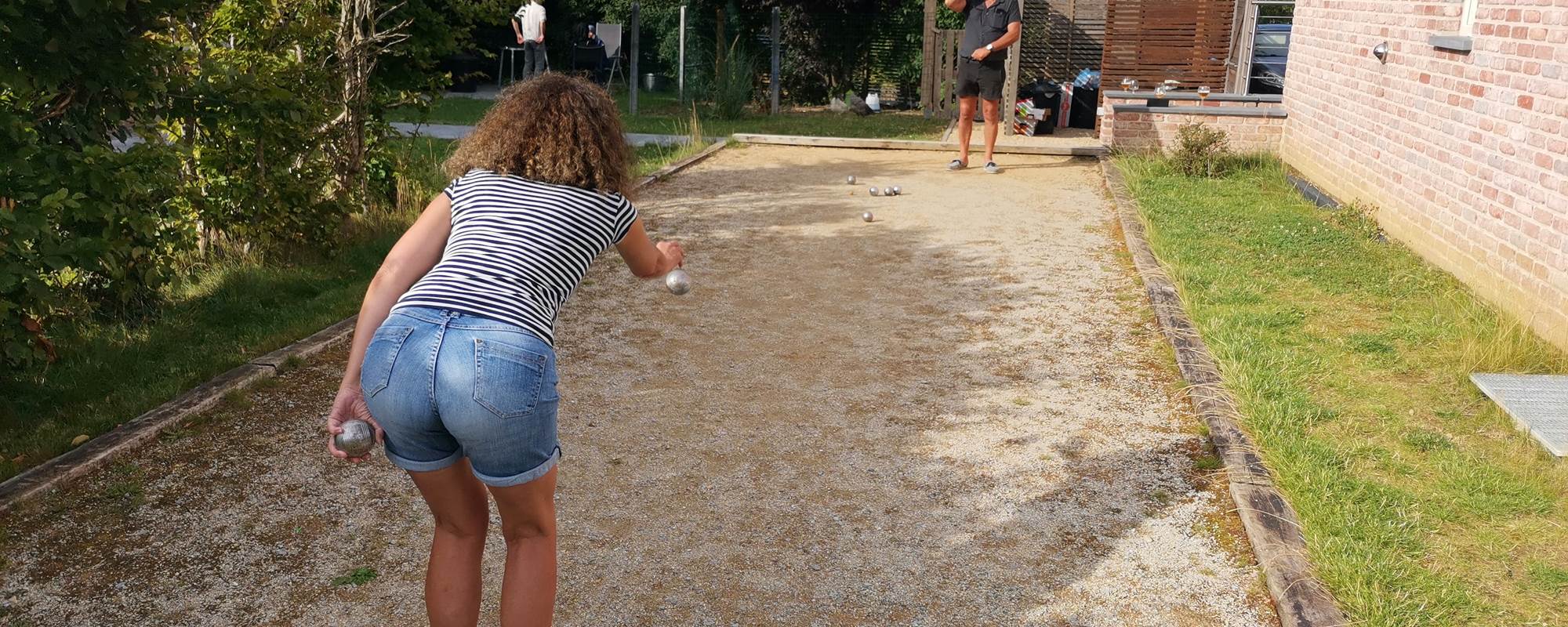 Pétanques et clients