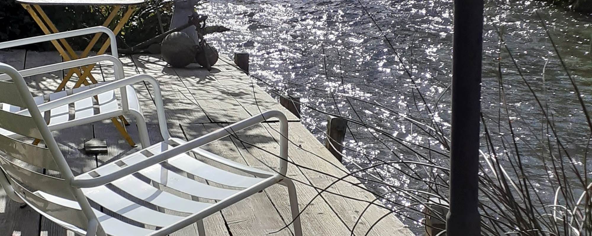 Térasse Rivière à La Malposte à Reviers