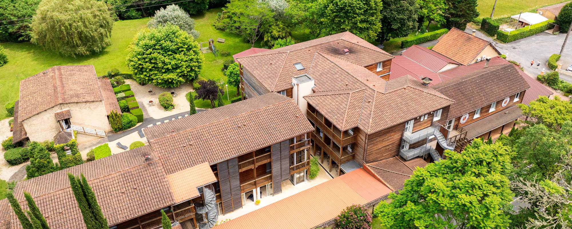 VUE AERIENNE FACE AVANT-min