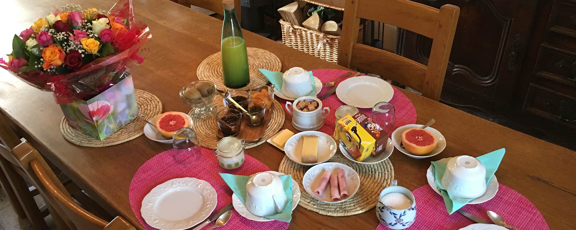 Le Petit Déjeuner est servi quotidiennement