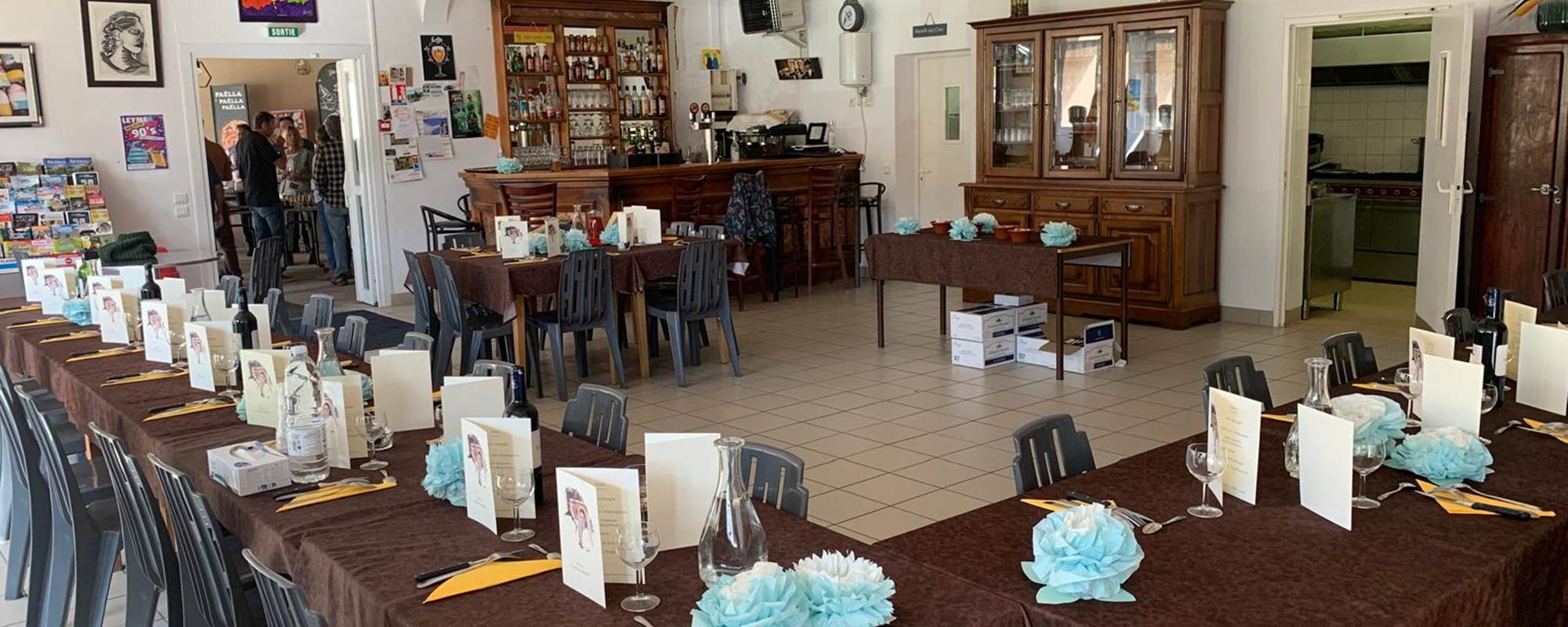 lepetitbois46_Leyme_banquet tables