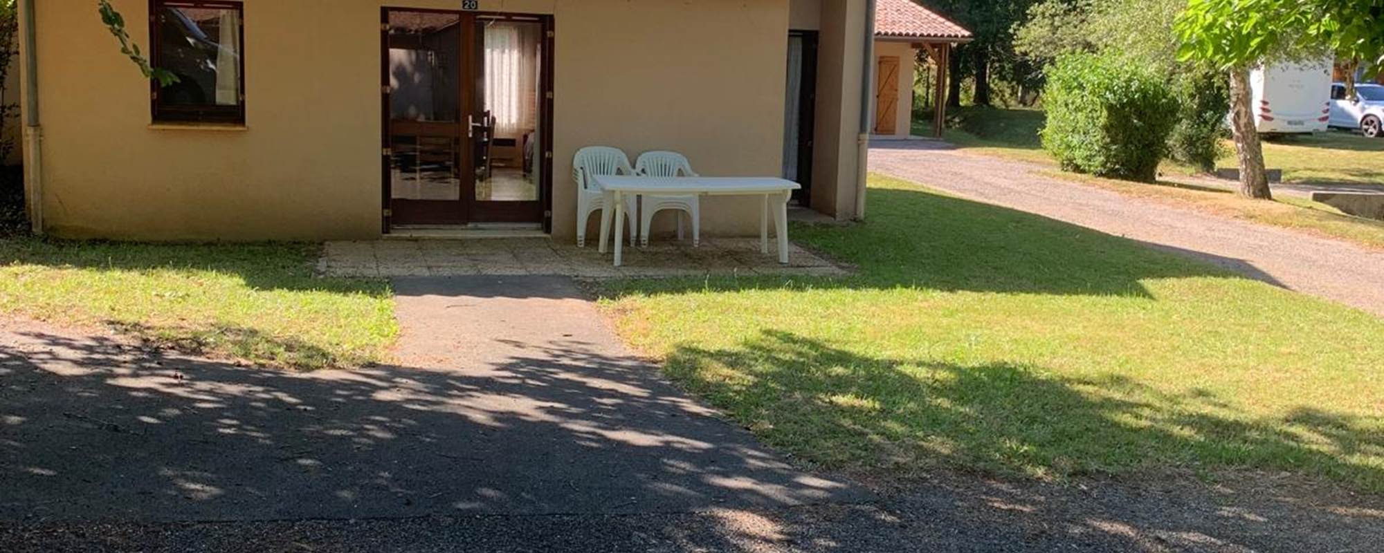 lepetitbois46_Leyme_Vintage_terrasse_Gîte 20