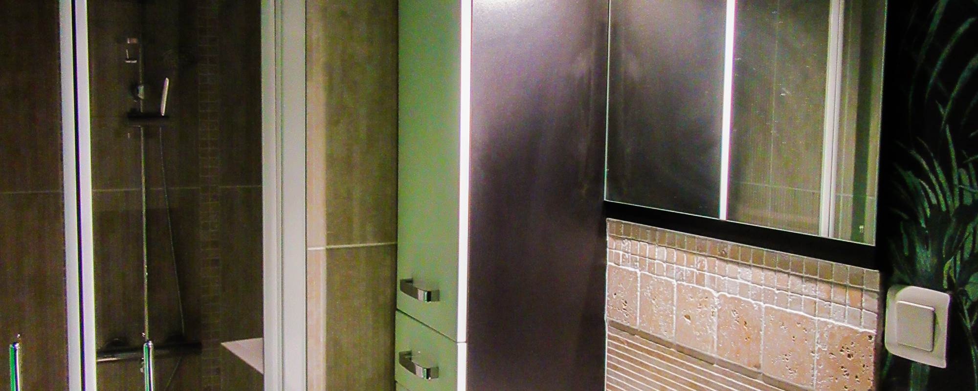 salle de bain "gîte intimité" avec grande douche à l'italienne