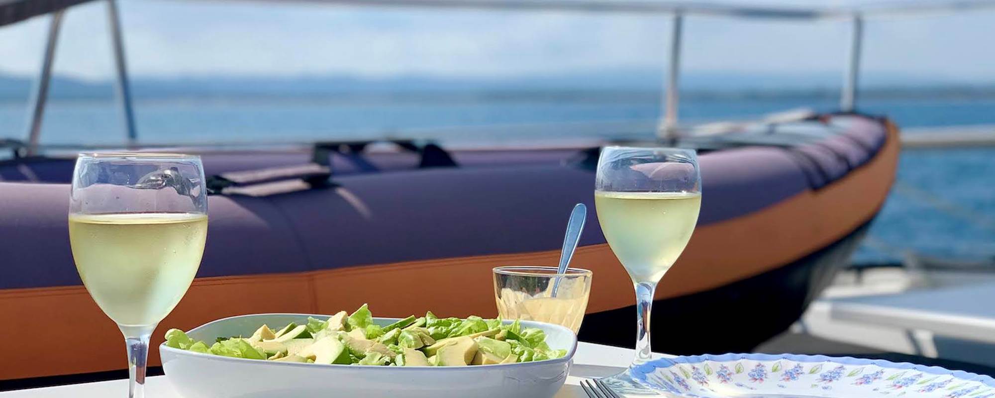 repas sur catamaran