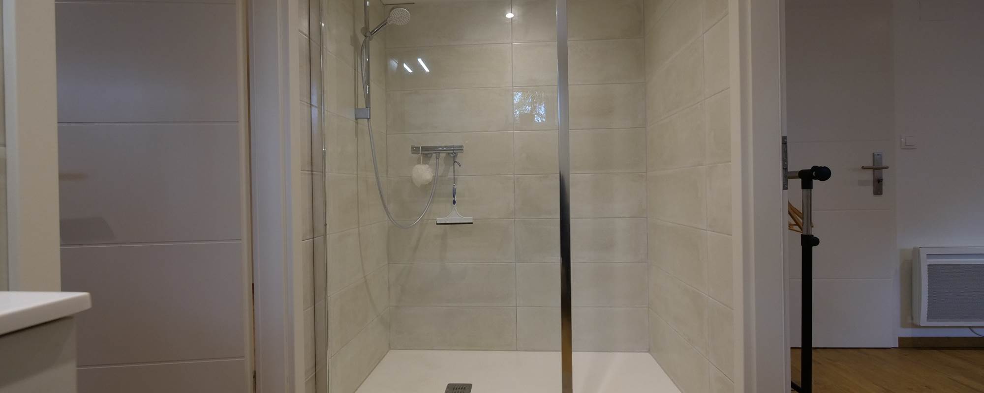 Gite salle de bain douche
