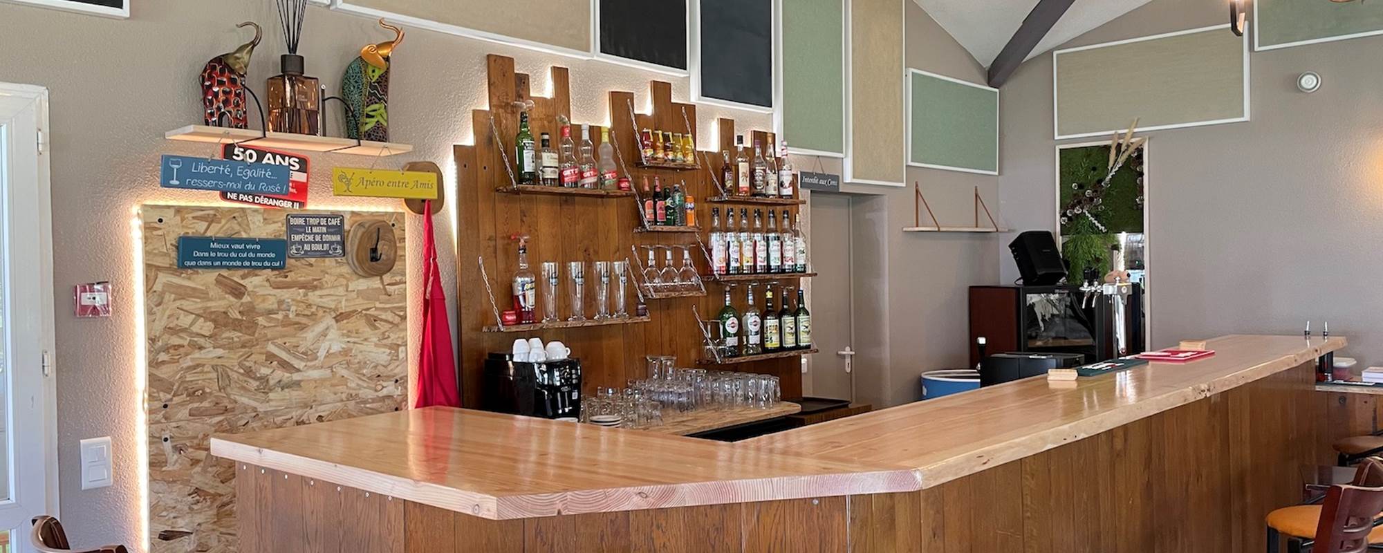 lepetitbois46_Leyme_bar du Sud_001