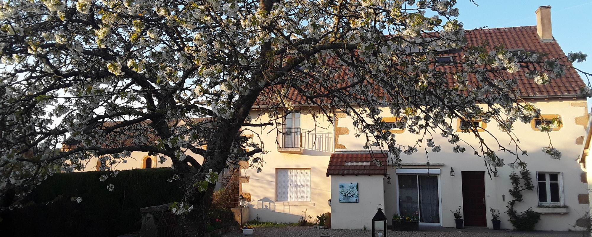 façade  cour  intérieure.