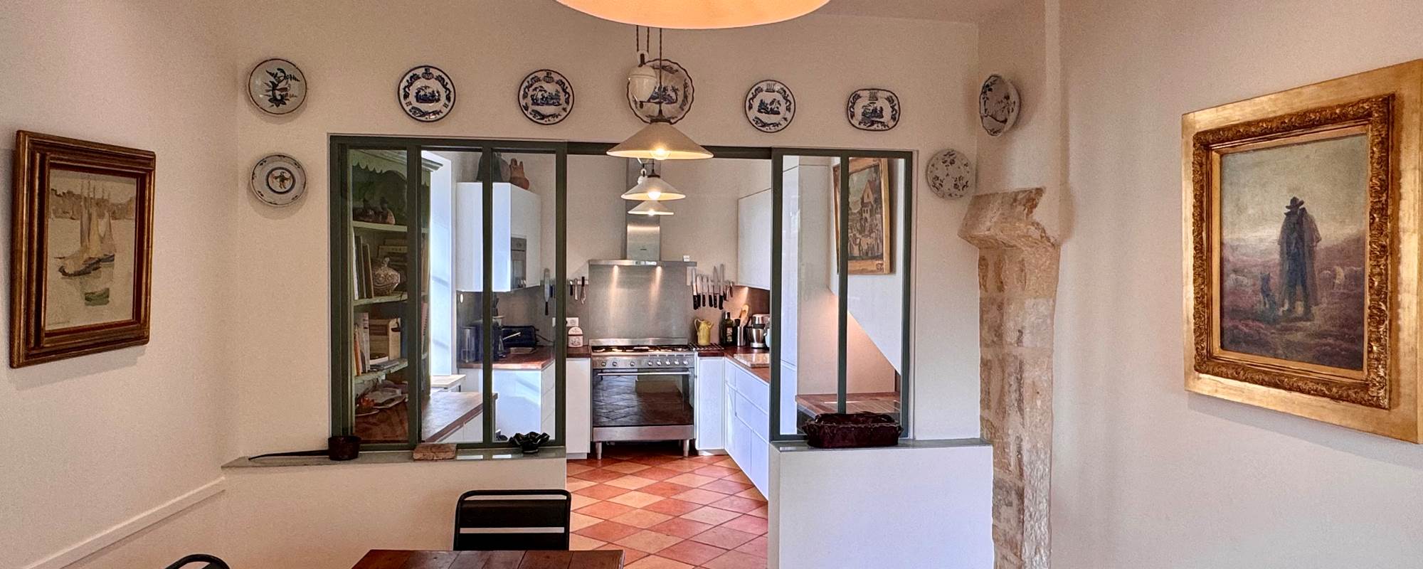 cuisine-equipee--repas-gite-domme