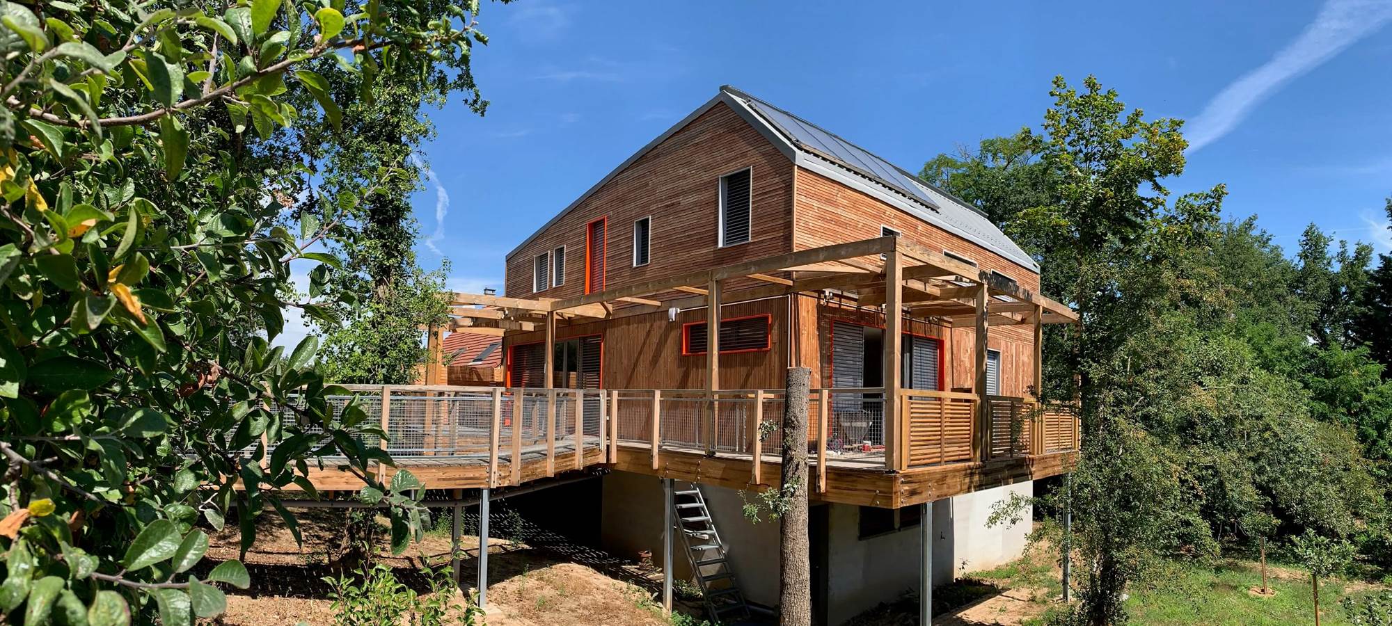 Vue d'ensemble de BLOASIS en été