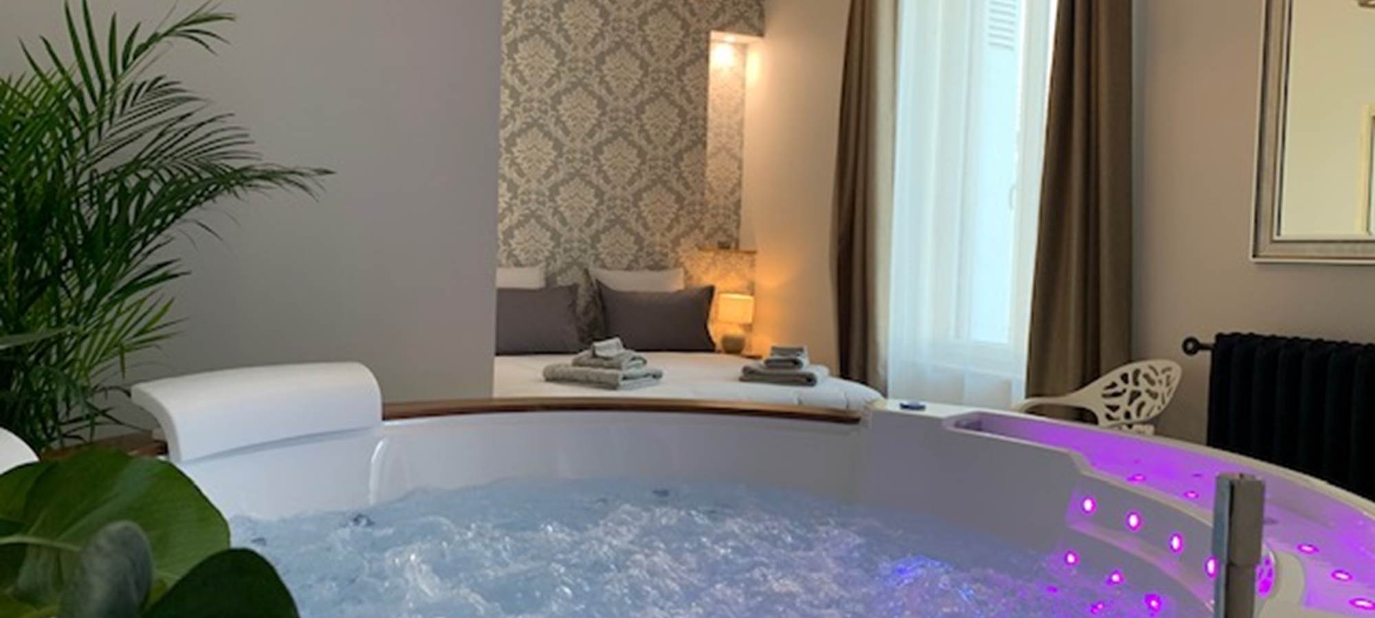 chambre-d-hotes-spa-couple-bourgueil