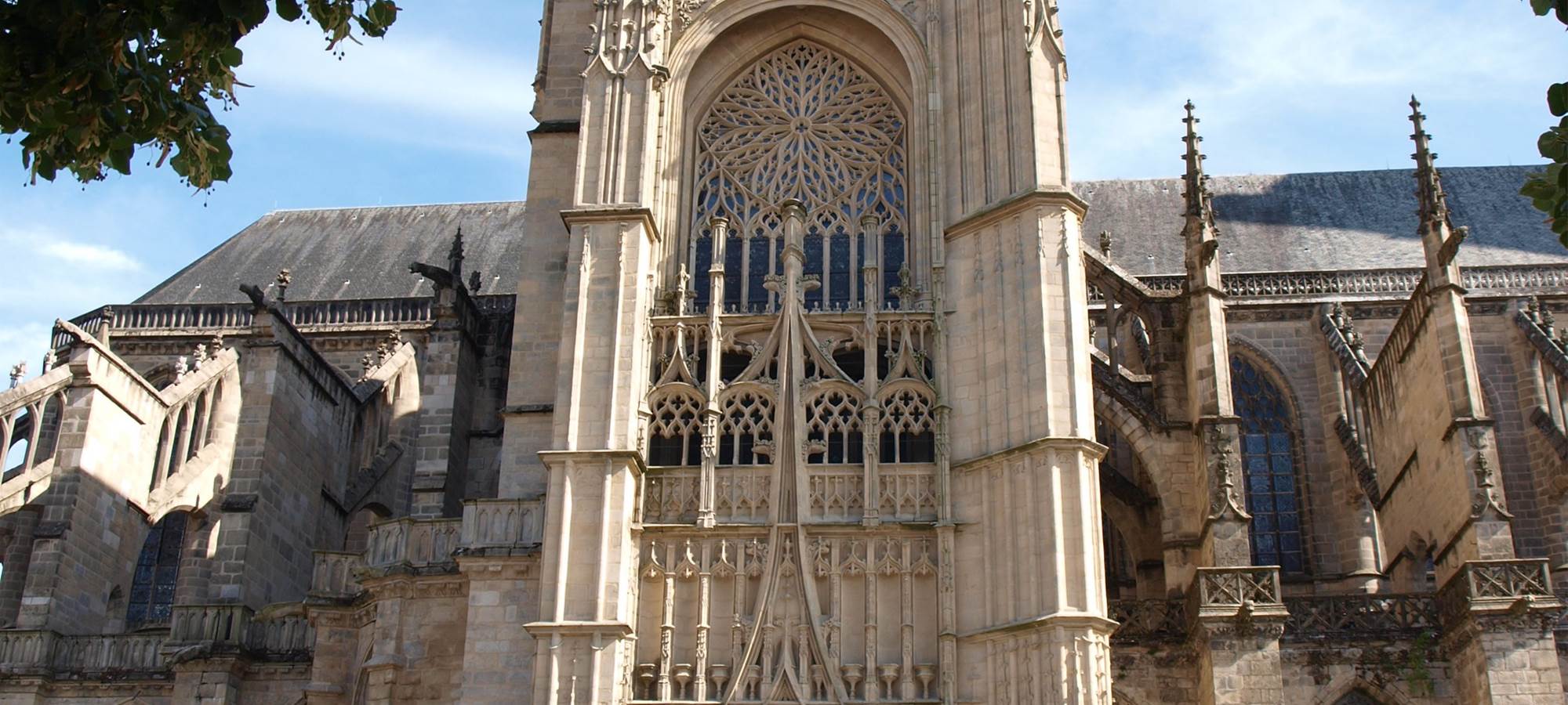 Cathédrale Saint-Etienne, portail Saint-Jean