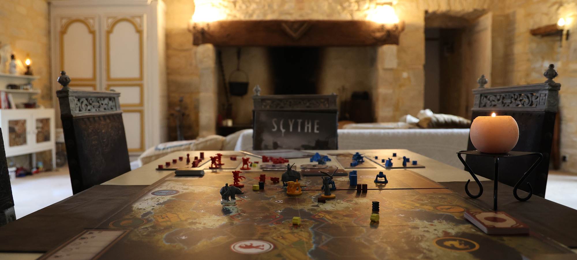 Chateau de Saint Chamarand, grand salon, ludothèque, evenements (14)