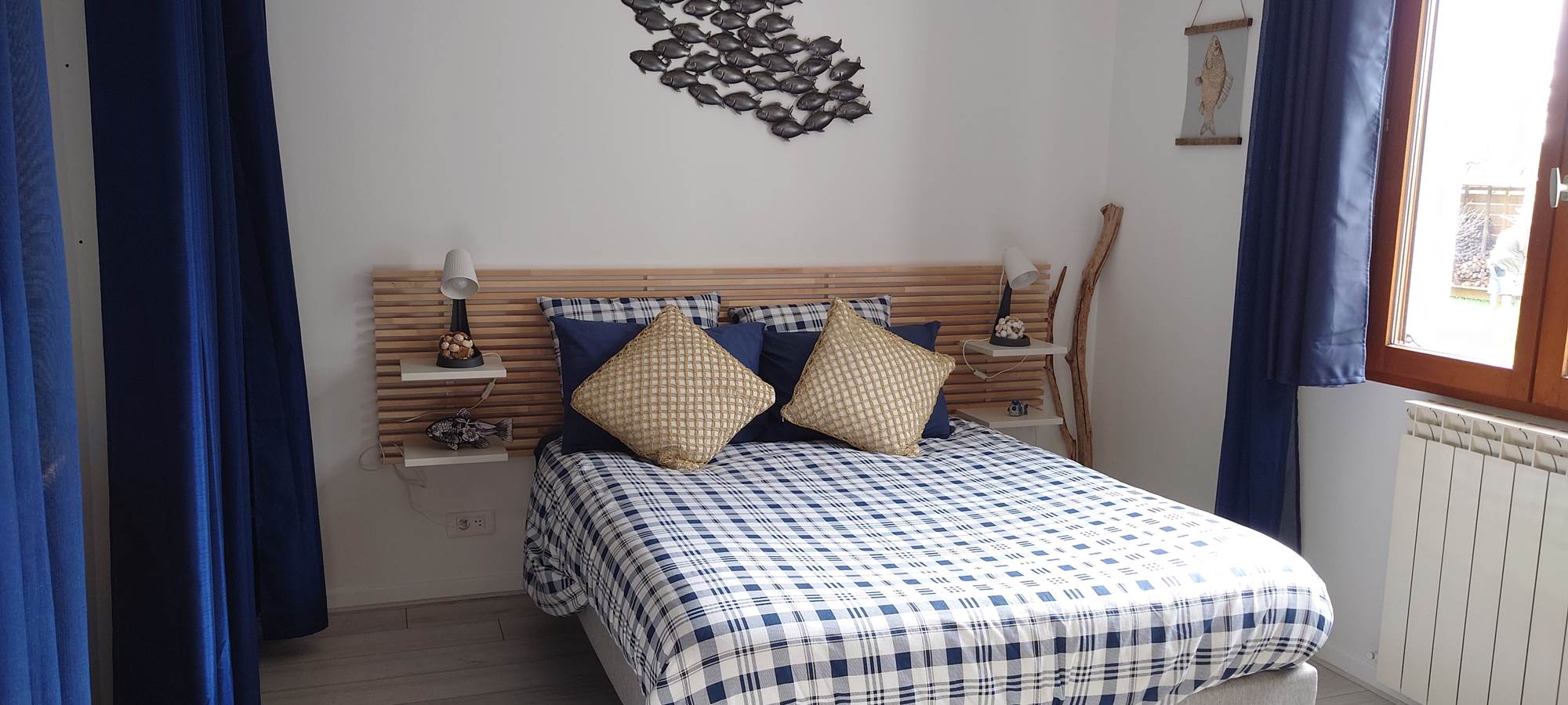 Chambre d'hôtes CIGALEO lit