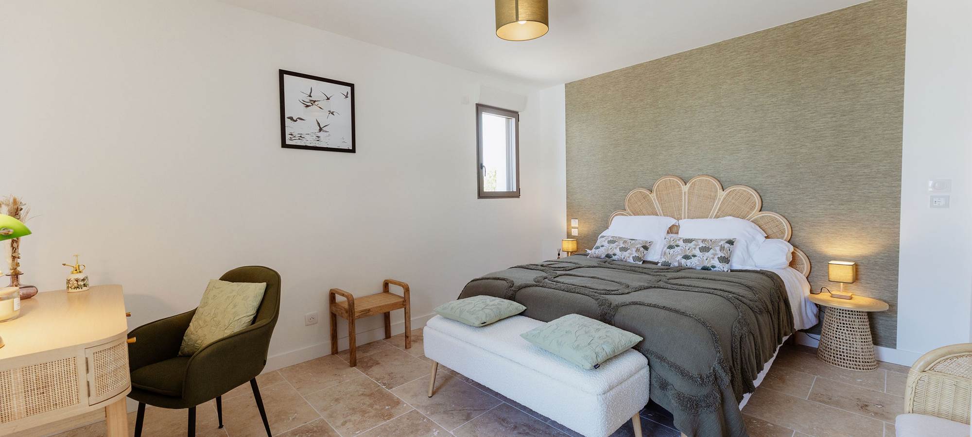 chambre olive lit double XO 17