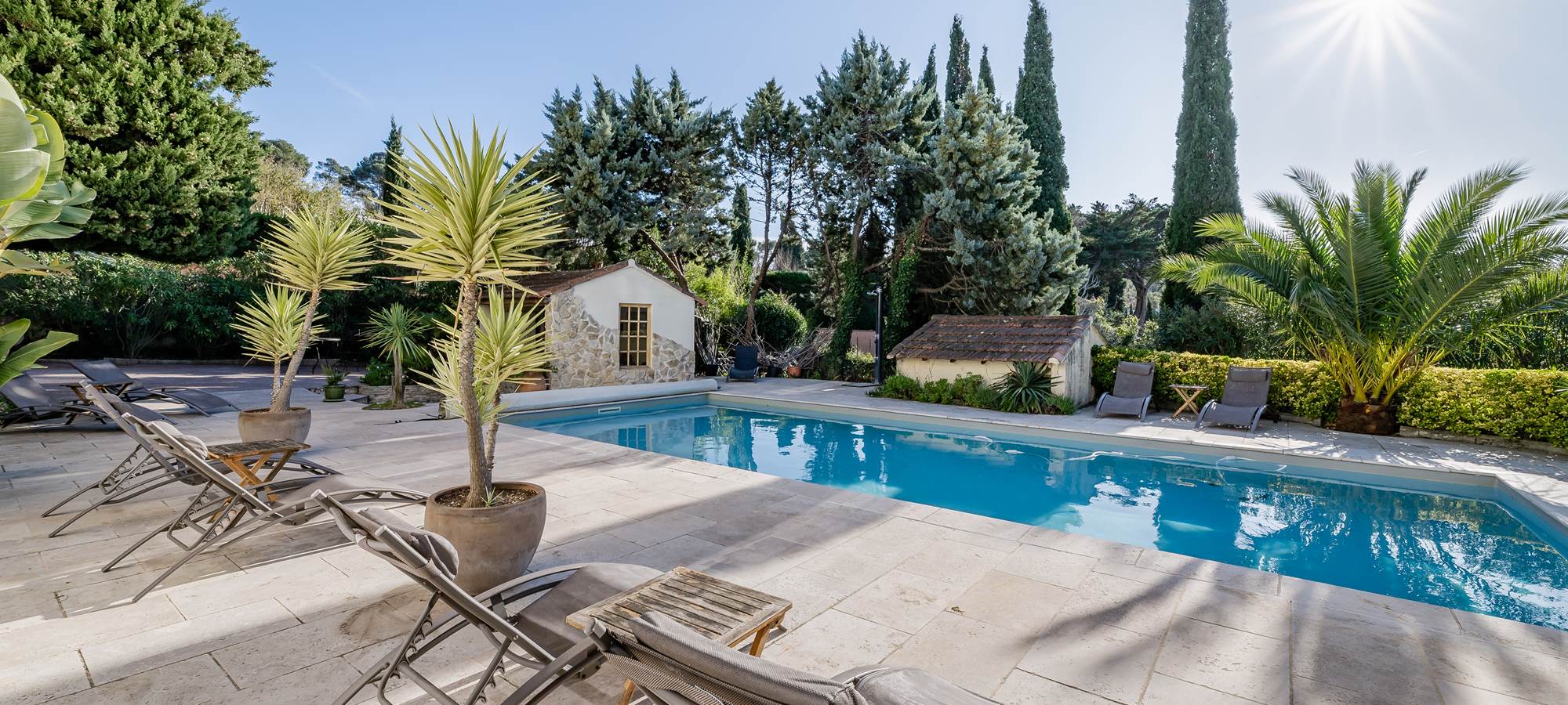 Piscine chauffée La Bastide de Font-Clarette