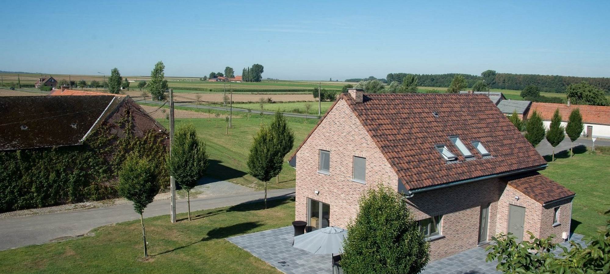 GÎTE DU CHEVAL BLANC - Jardin