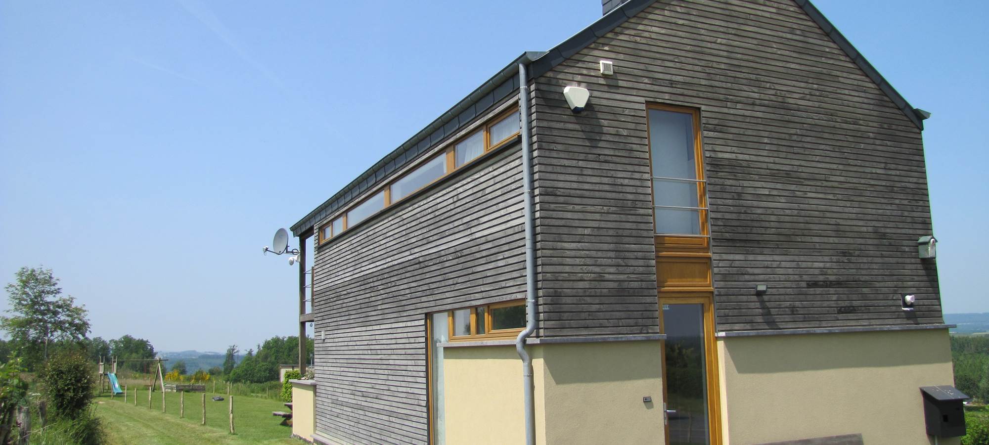 Maison façade côté gauche