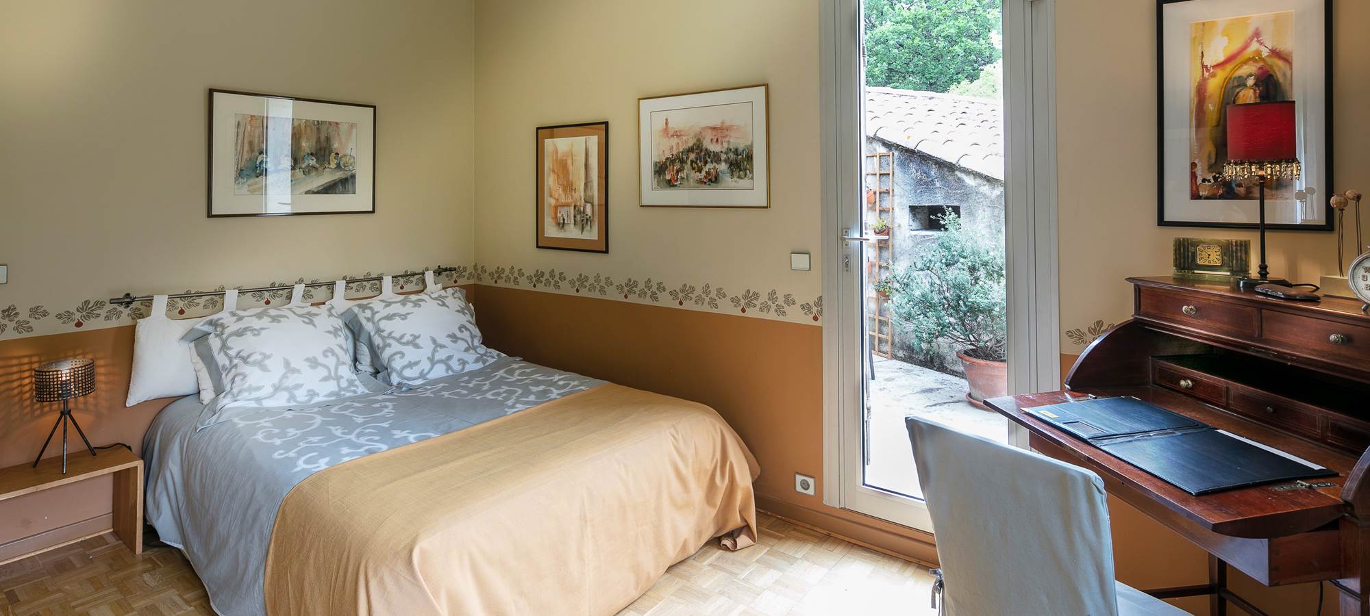 Chambre avec terrasse privée au 1er étage