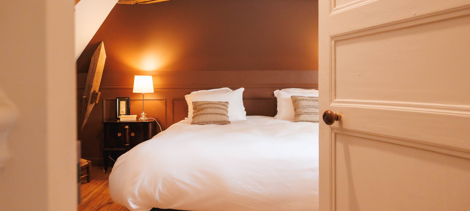 chambre chocolat vue palier gite de charme Le Quatre Feuilles proche puy du Fou