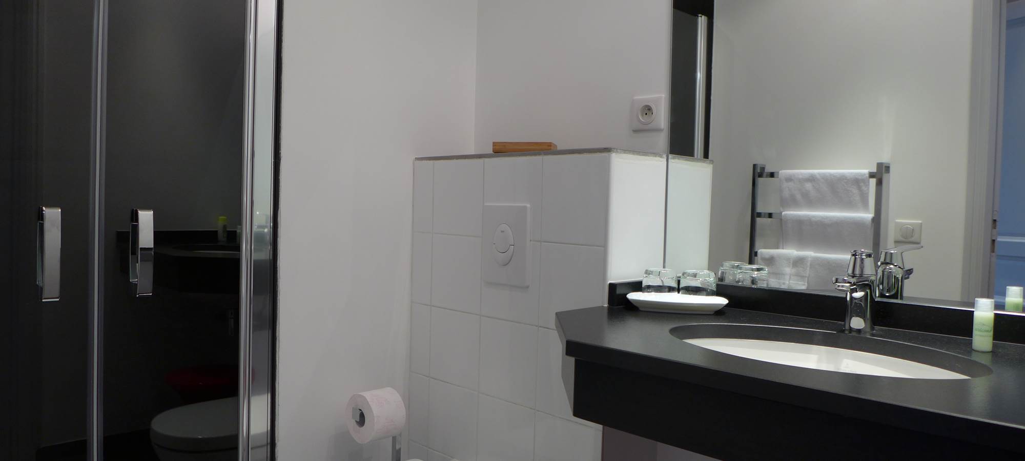 Chambre XXIème, salle d'eau