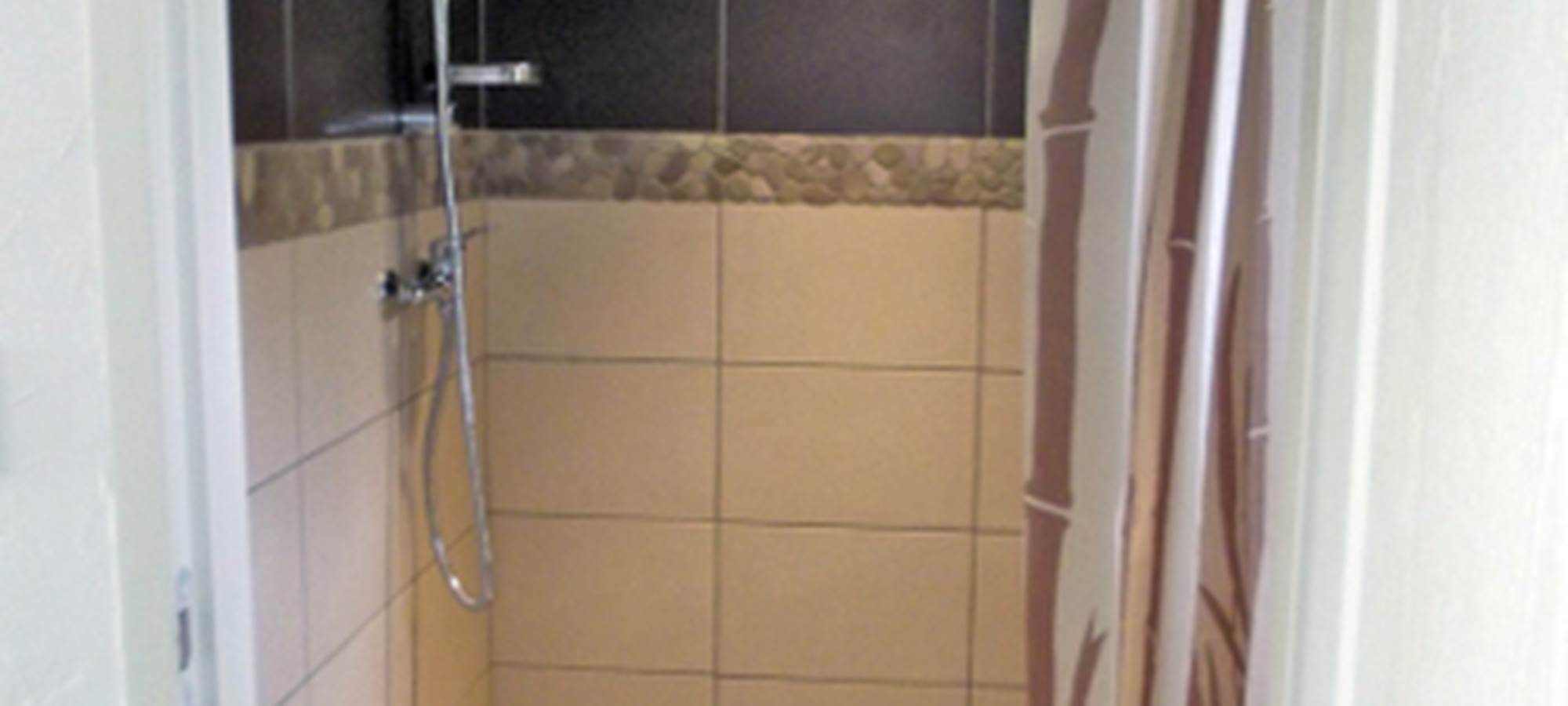 hebergement-chambre-bali-1 salle de bain