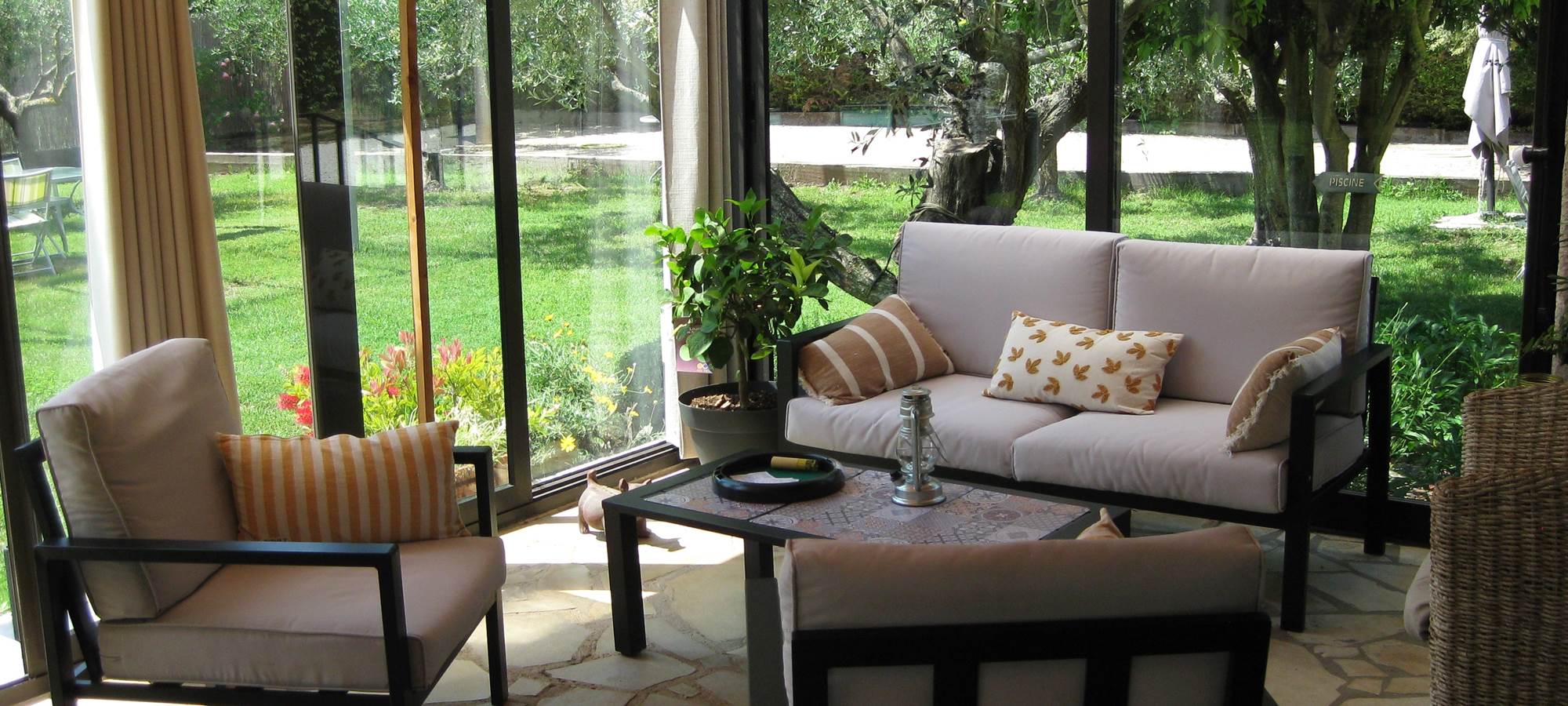 Chambre d'hôtes CIGALEO Véranda