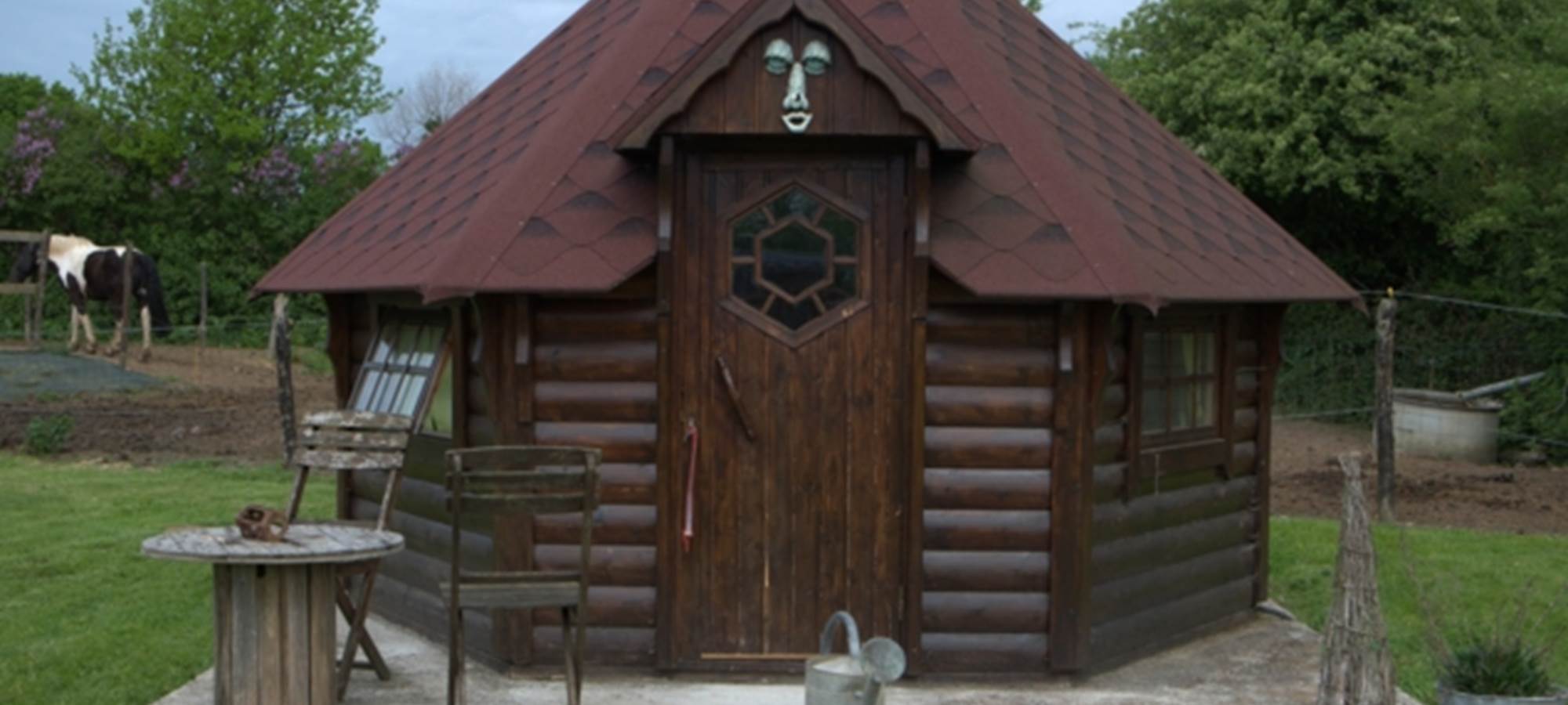 cabane des elfes extérieur