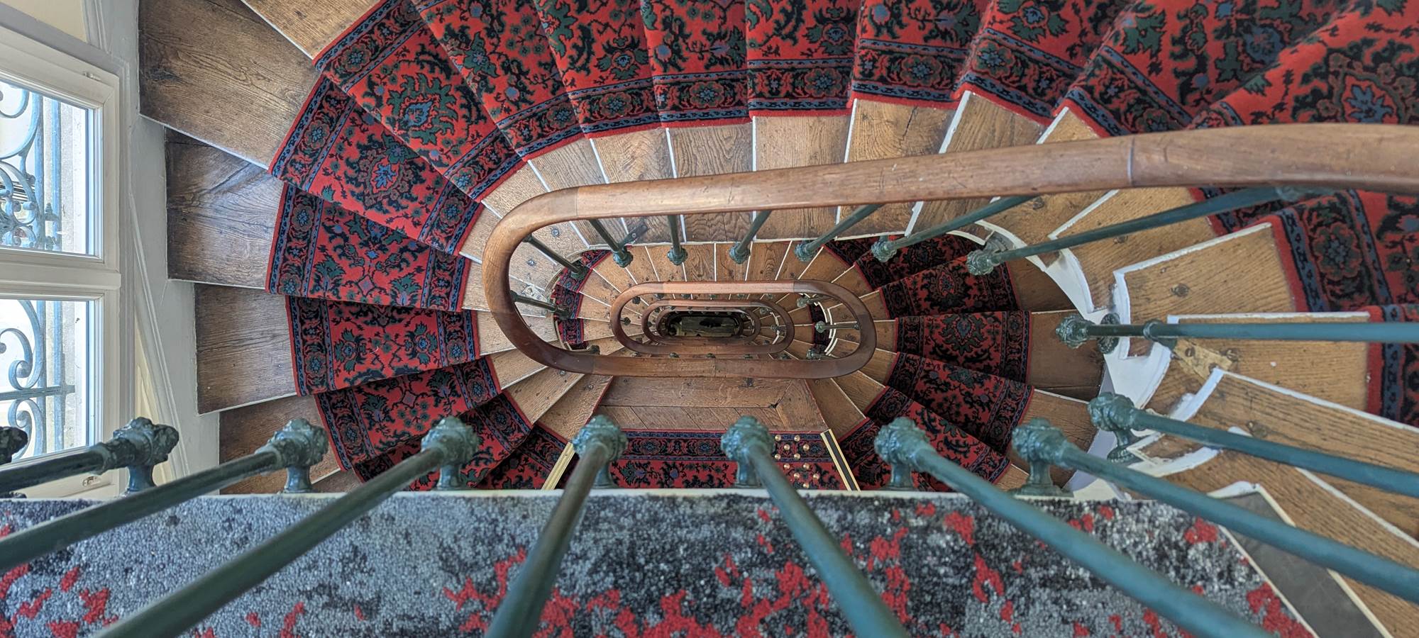 Escalier Hôtel Jean Bart