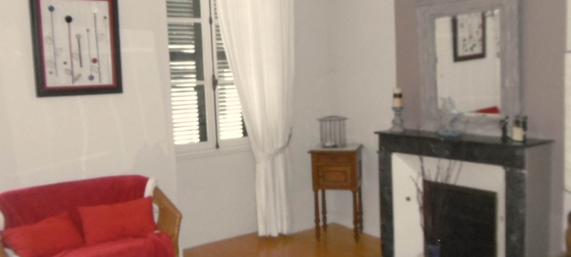 Chambre grand lit 2 personnes