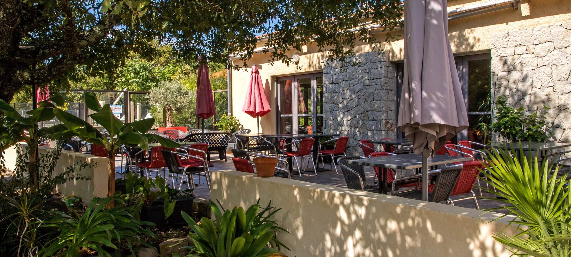 Terrasse, hôtel Ardeche, Persedes, Aubenas, Vallon pont d'arc