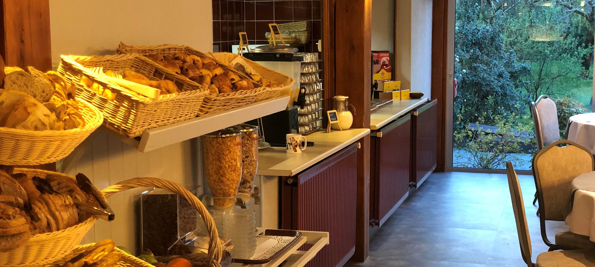 petit dejeuner buffet