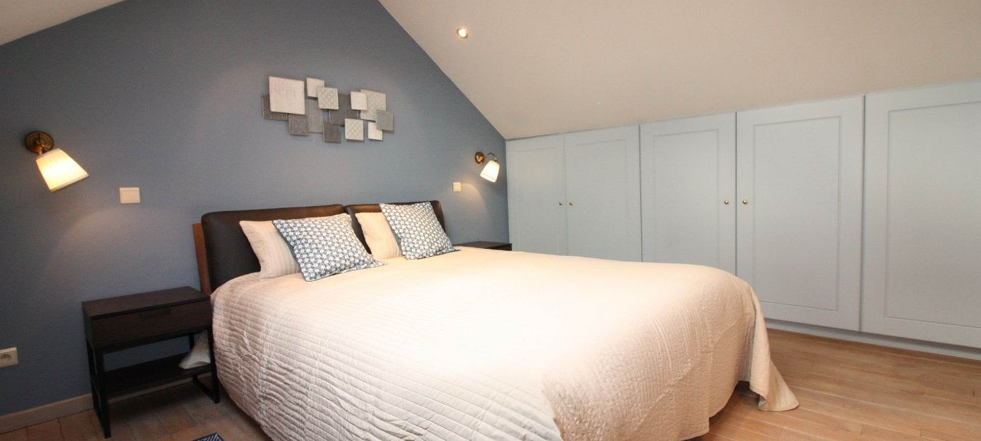 Chambre double à l'étage