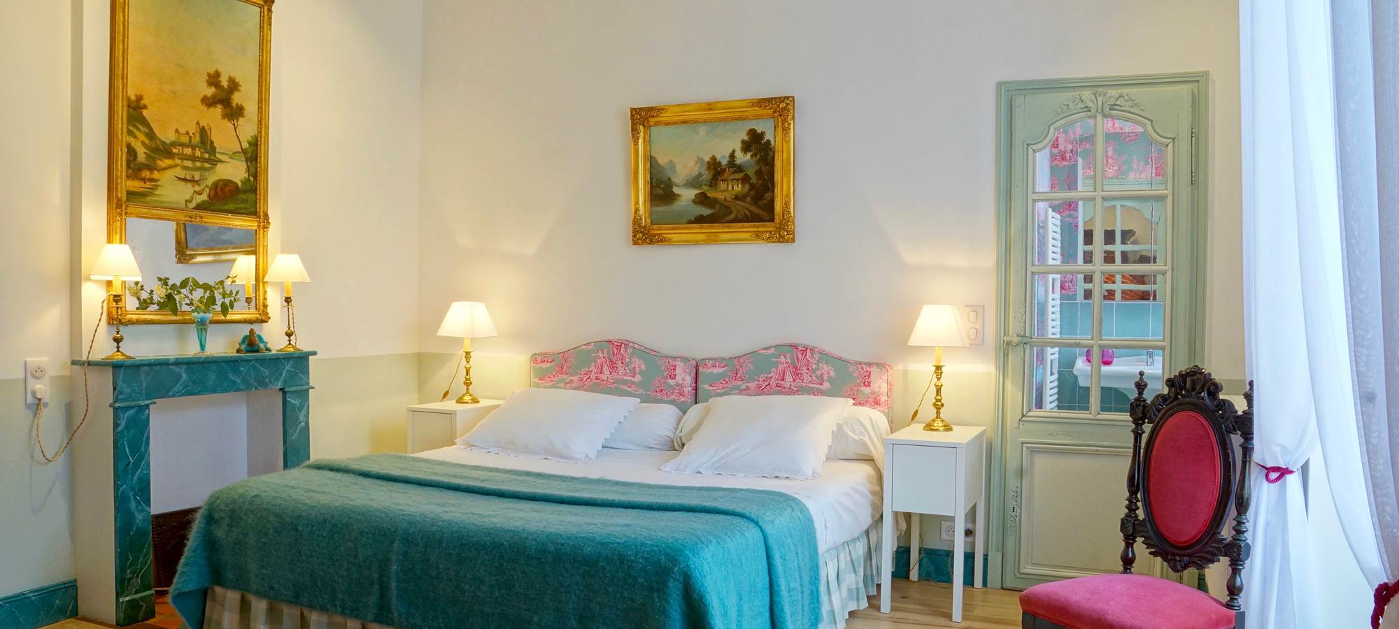 chambre-2-climatisee-gite-domme-confort