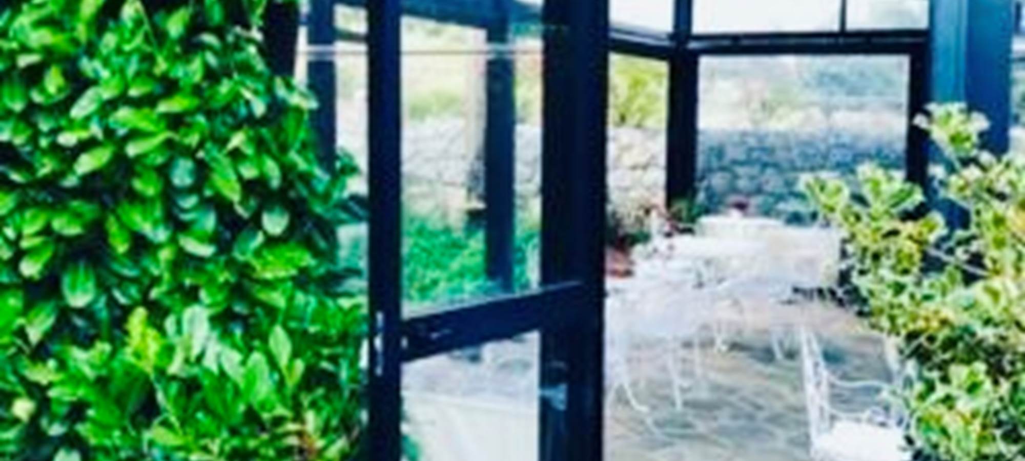 Veranda / salle petits-déjeuners