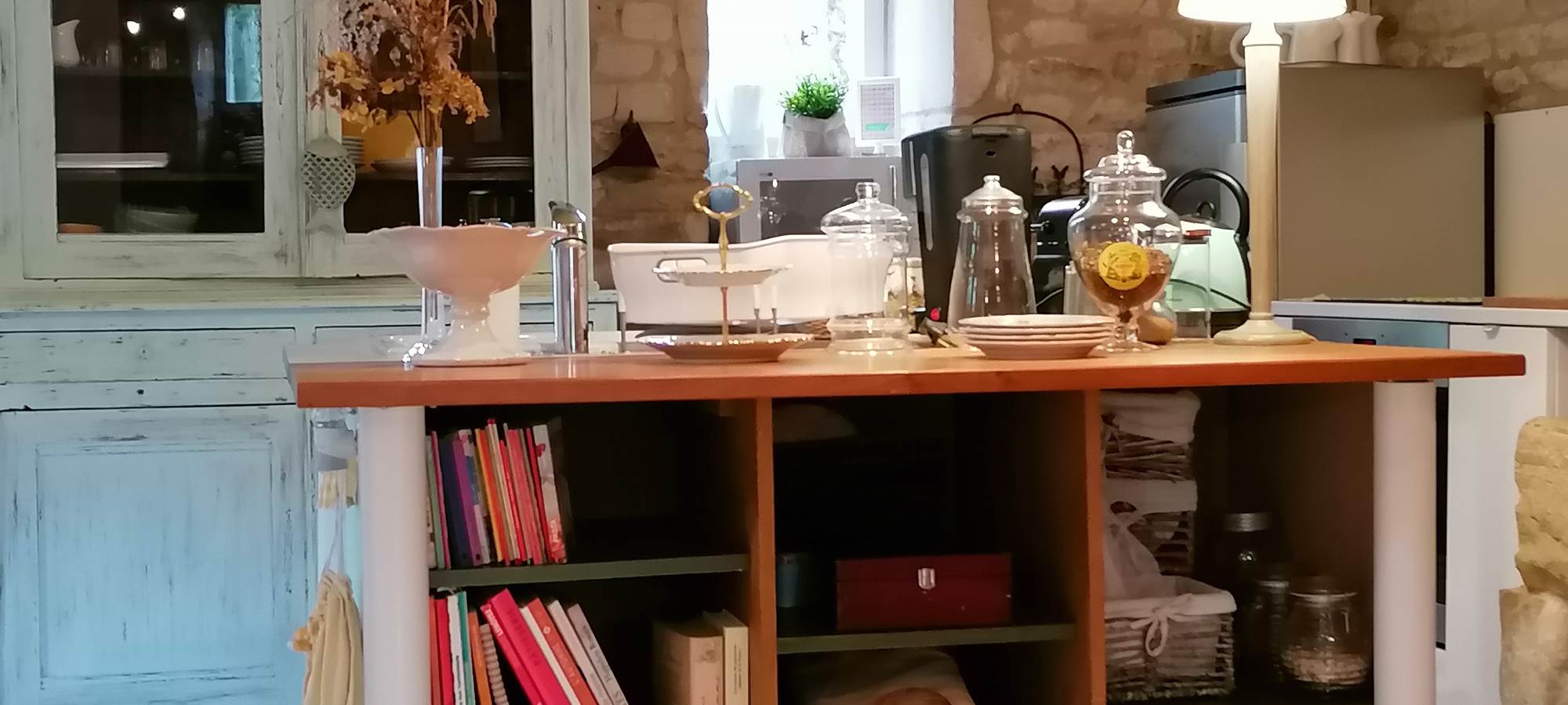 Espace cuisine clients à La Malposte à Reviers