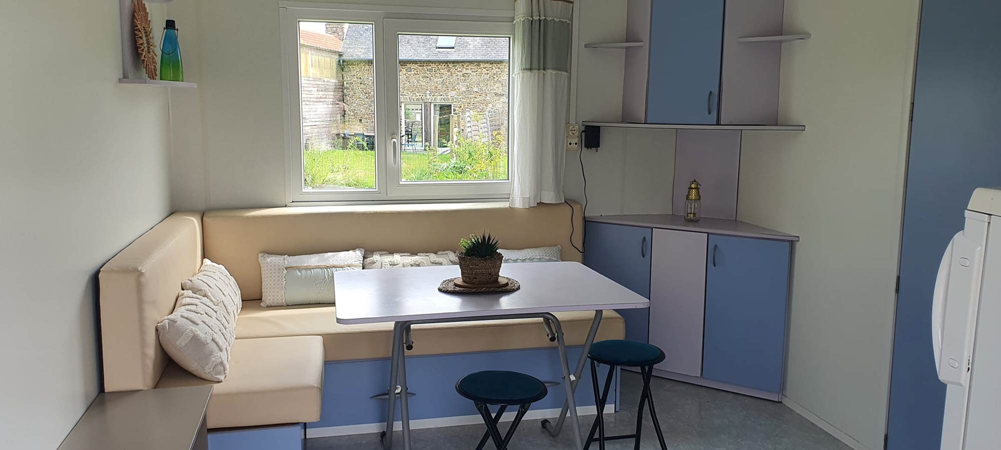 Salon mobil home Artémis